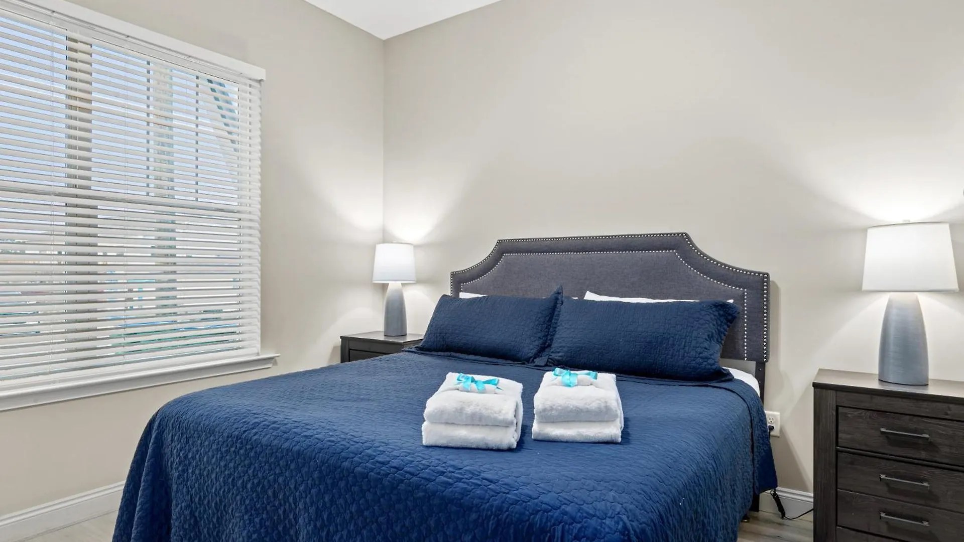 Spacious 4-Bed, 3-Bath Beach House - Sleeps 12 For The Perfect Getaway Panama City Beach United States